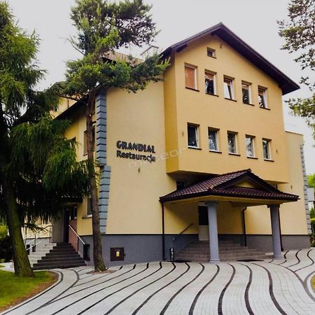Grandial Hotel Wladyslawowo Bagian luar foto
